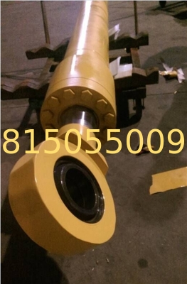 hydraulic cylinder--Komatsu--pc 200, pc400, pc 800, pc 1250, etc
