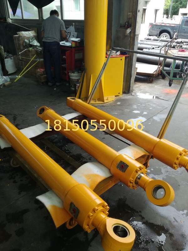 Construction equipment parts, Hyundai R160 boom  hydraulic cylinder ass'y, Hyundai excavator parts