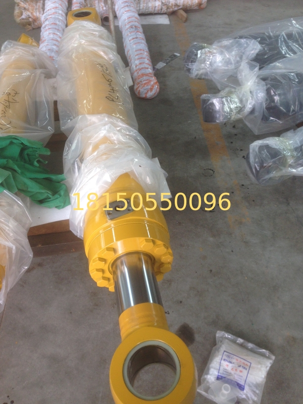 707-58-12650    komatsu pc450-8 pc400  bucket  cylinder rod  hydraulic cylinder komatsu excavator hydraulic cylinder
